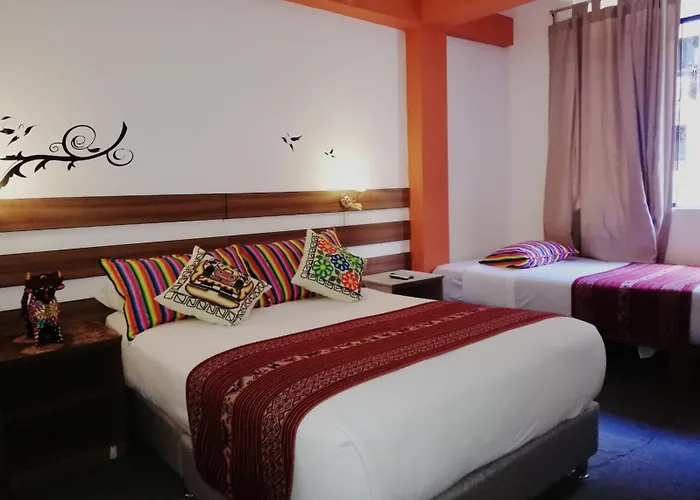 Thais House Hotel